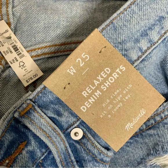 Madewell Relaxed Denim Shorts in Madera Wash: Side-Slit Edition - Picture 7 of 9